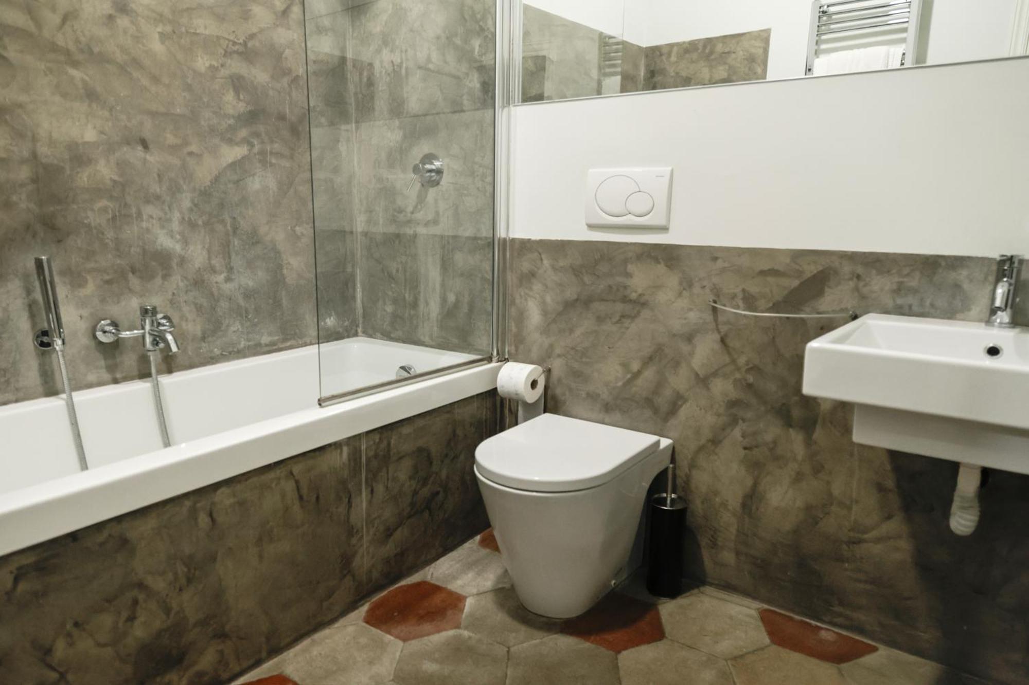 Stylish Roman Loft In Monti Area, Near Colosseum Екстериор снимка